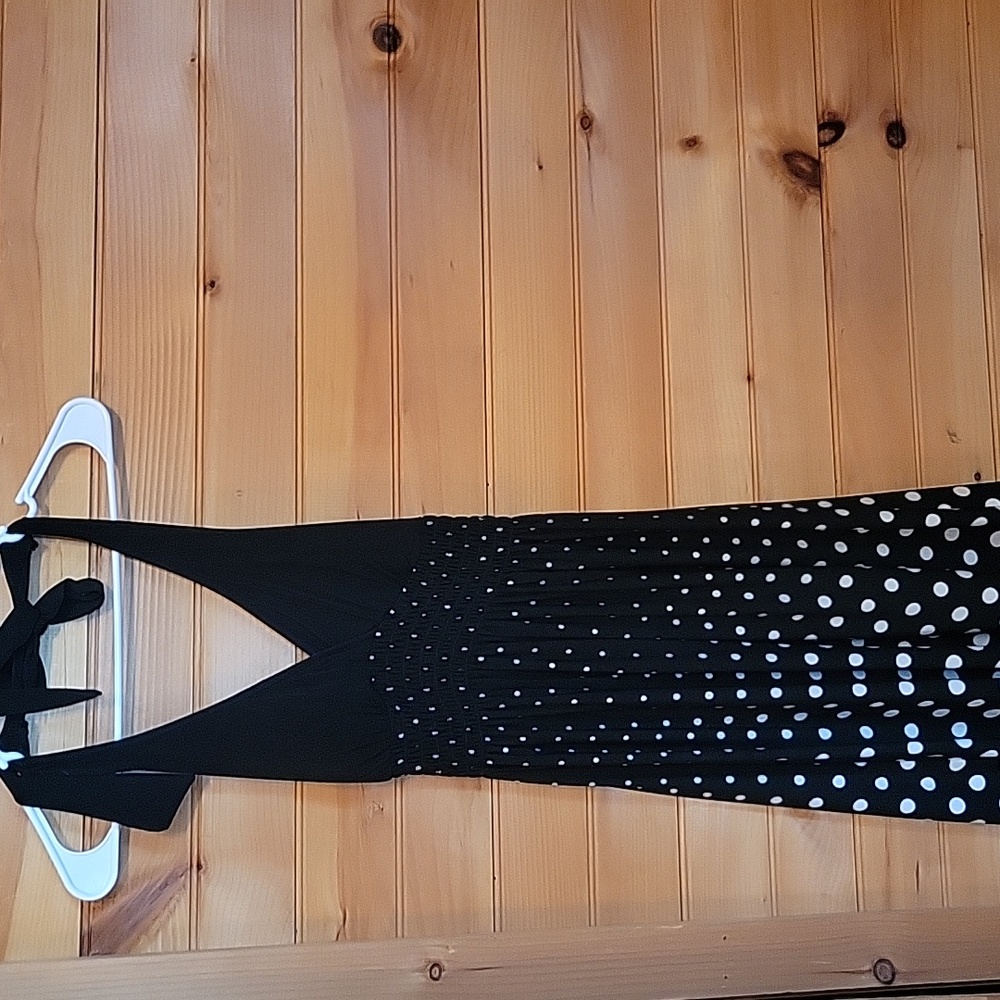 Women's halter tie polka dot sundress
